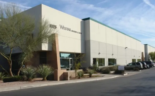 Zu sehen ist das Gebäude des neuen KINETICS Werks in Arizona.